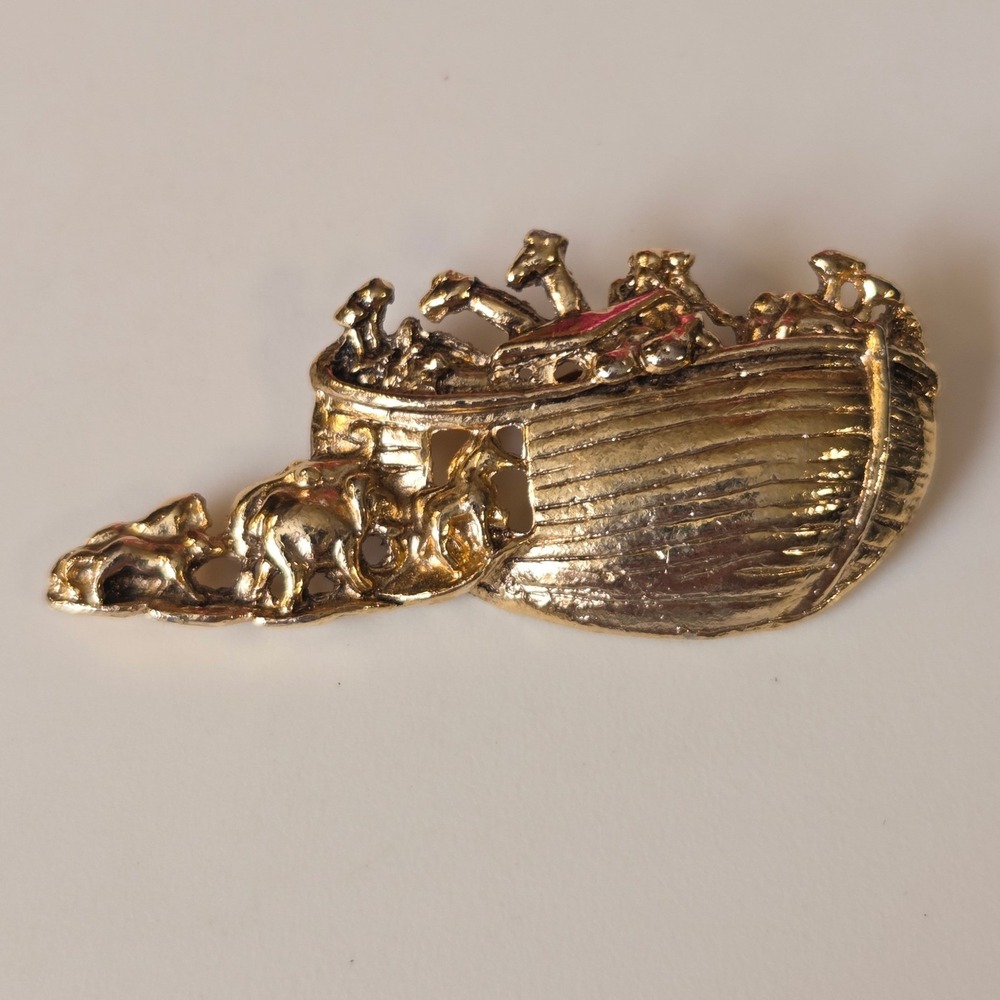 Vintage Unsigned‎ Gold Tone 1980's Noah's Ark Animals Statement Brooch Pin